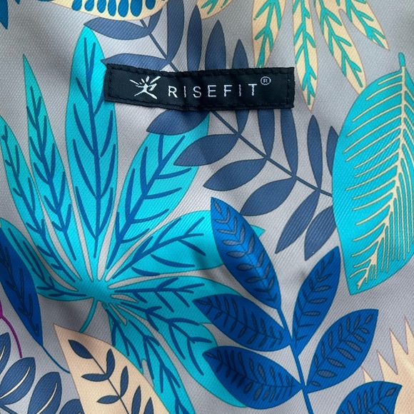 NWT RiseFit Gymsack - Picture 3 of 7